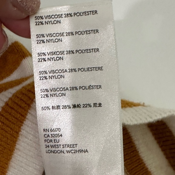 Anthropologie | Jillian flutter sleeve stripped sweater Top size medium - Picture 10 of 13